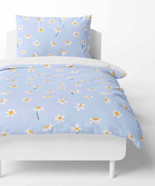 SWEET BLUE DAISIES BEDDING